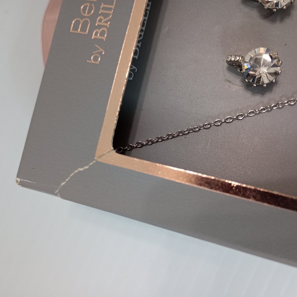 Brilliance‎ Jewelry Set Sterling Silver Heart Necklace & Crystal Earrings New - Picture 5 of 6